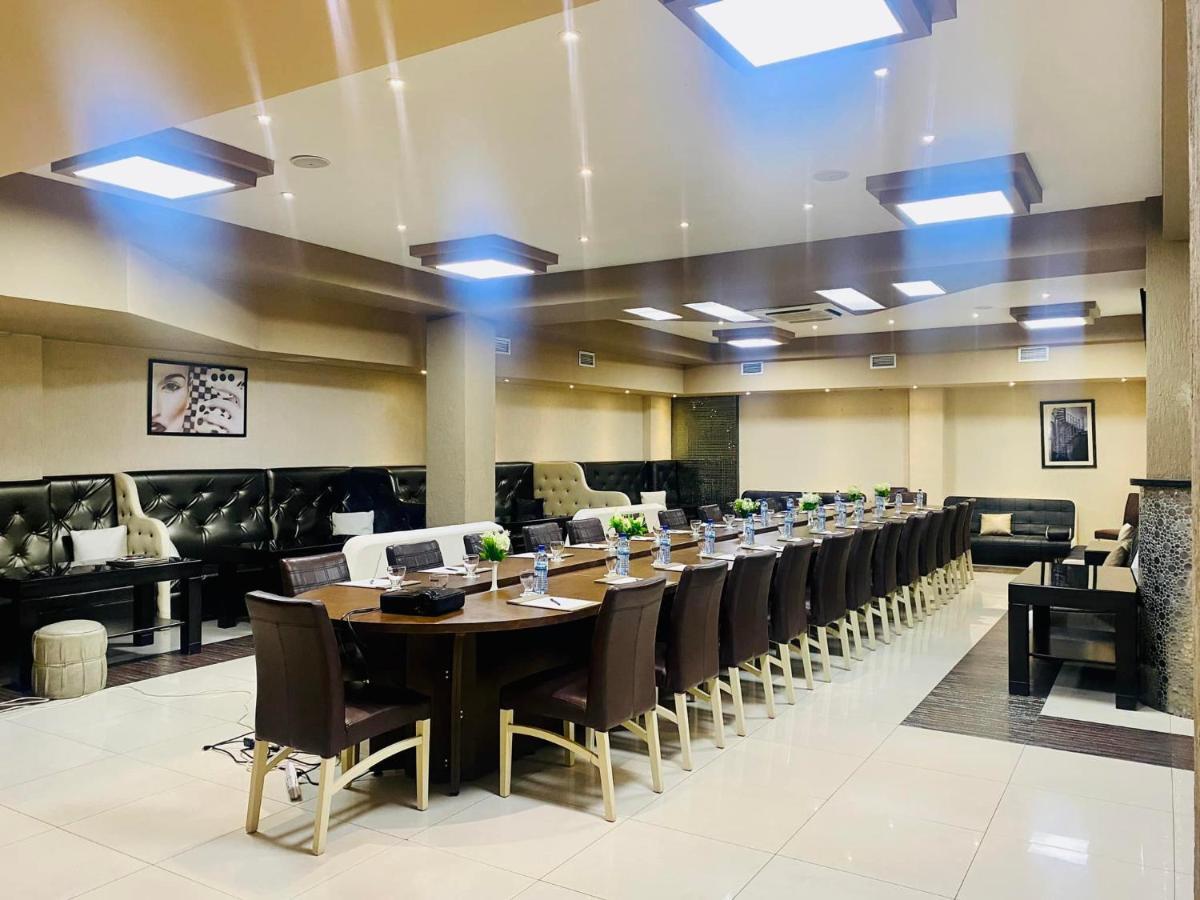 Hotel Orion Τυφλίδα Εξωτερικό φωτογραφία